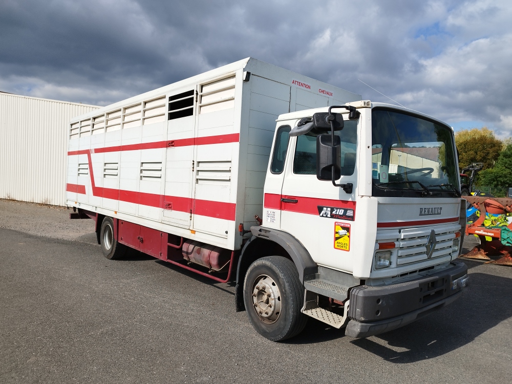 CIJ Camion Renault Bétaillère Avec Remorque – Occasion (sans Boîte, Manque Crochet)